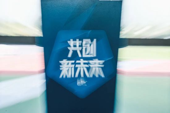 至于马竞，一月份他们在引援方面只考虑买中场，但这要看市场上有什么机会出现。